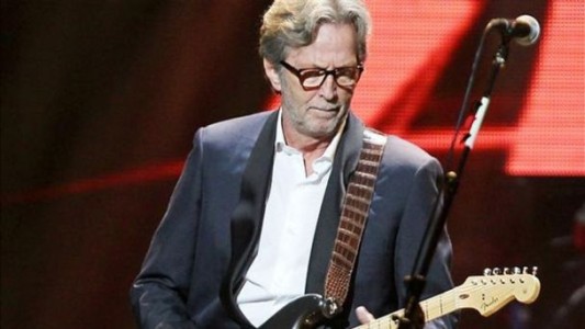 Eric Clapton no tocará en aquellos lugares donde "exijan" carnet de vacunación