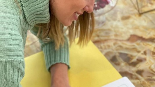 "¡Ya soy precandidata!": Cinthia Fernández se lanzó a la política