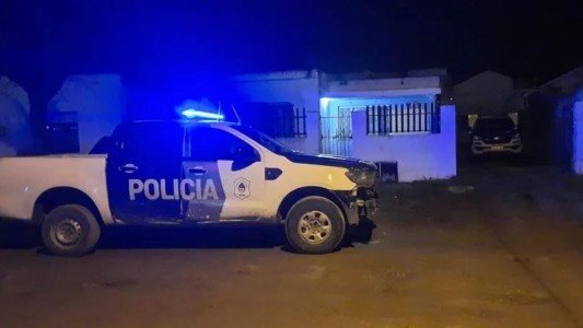 Llamó al 911 por una supuesta caída de su marido y lo había apuñalado