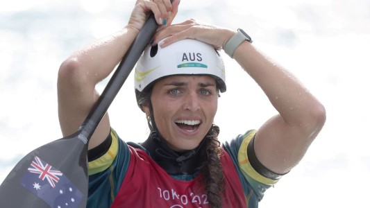 Reparó su kayak con un preservativo y ganó la medalla de bronce en Tokio