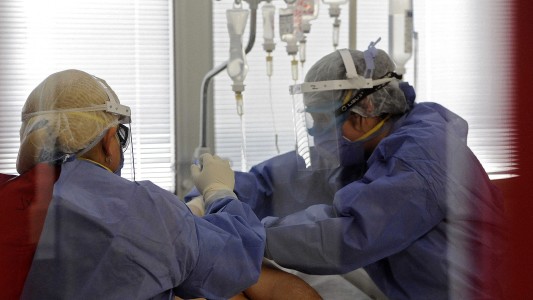 Coronavirus en Argentina: confirman 300 muertes y 13.736 casos positivos