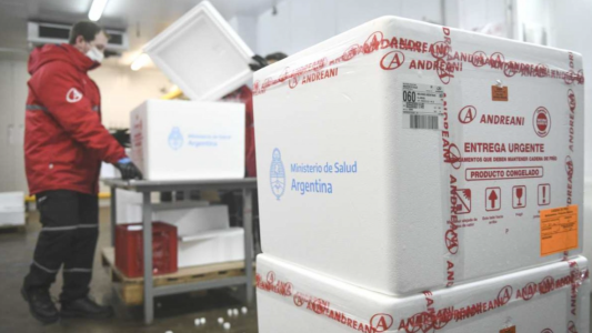 Comenzó la distribución de más de un millón y medio de dosis de Moderna a todo el país