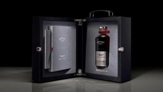 Regalo oficial: el gobierno de Estados Unidos busca una botella de whisky de US$ 5.800 que desapareció