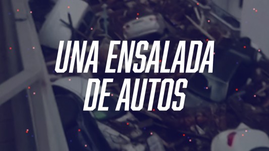 Dramática inundación en Turquía arrastró decenas de autos