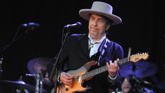 Demandan a Bob Dylan por el presunto abuso sexual de una niña en 1965