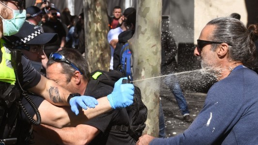 Australia: represión y detenciones en nuevas marchas contra el confinamiento
