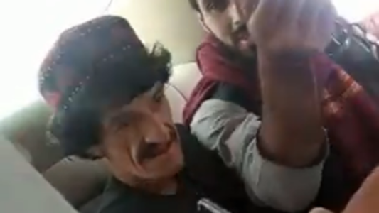 Los talibanes le cortaron la garganta a un reconocido cómico afgano