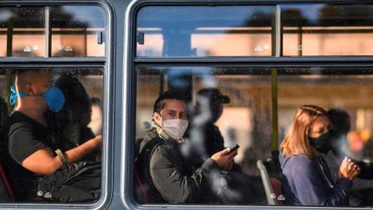El transporte público dejó de ser sólo para esenciales en el AMBA