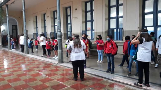 Extenderán la jornada escolar en Córdoba