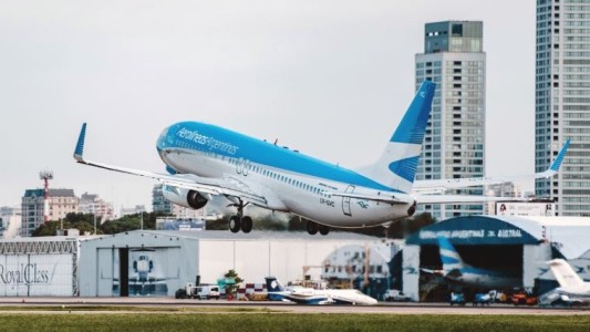 Expropiación de Aerolíneas: demandan a la Argentina por USD 320 millones en Estados Unidos