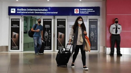 El Gobierno postergó hasta el 20 de septiembre la anulación de la cuarentena para los argentinos que viajaron por trabajo