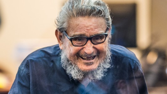 Abimael Guzmán, fundador y líder de Sendero Luminoso, murió en Perú a los 86 años