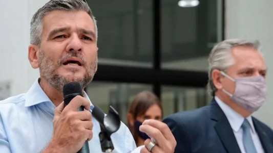 "Menos de corbata y redes sociales y un poco más de calle y militancia": la autocrítica del ministro de Desarrollo Social