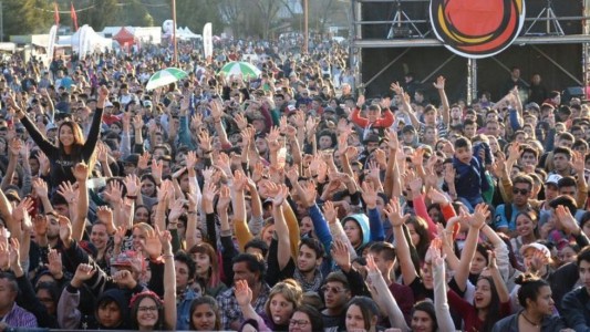 El día del estudiante se festejará en las aulas: Las clases se dictarán con normalidad
