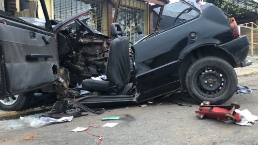 Choque fatal en avenida Colón: Se recupera la única sobreviviente que viajaba en el Fiat Uno