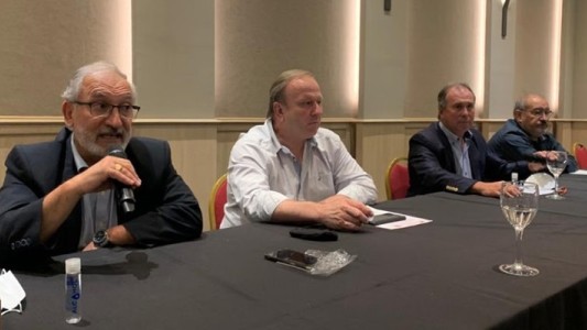 Intendentes radicales exigen a Schiaretti pago de fondos adeudados