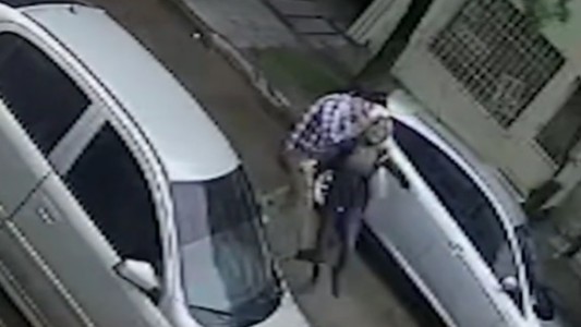 Video: un ginecólogo violento