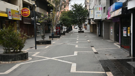 El lunes 27 no habrá actividad comercial, por el Día del Empleado de Comercio