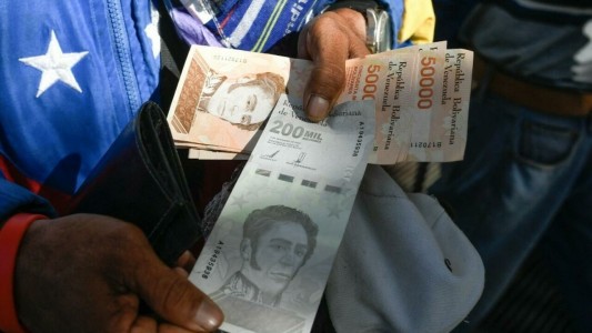 Entra en vigencia la nueva unidad monetaria en Venezuela, con seis ceros menos