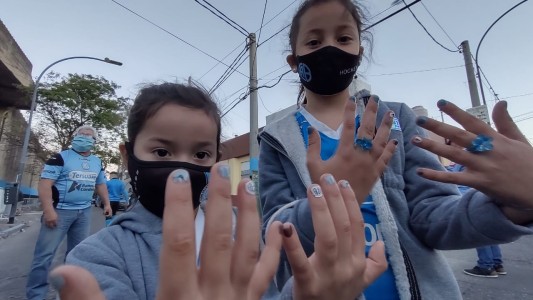 FOTOS y VIDEO: el público vuelve a la cancha en Córdoba