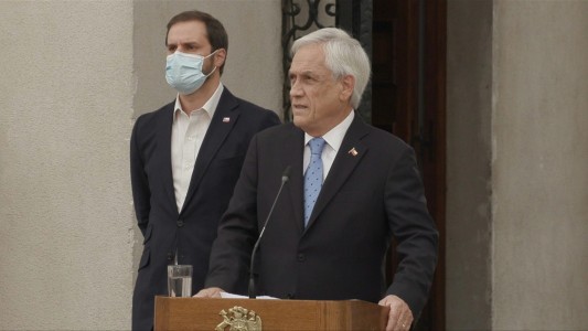 Papeles de Pandora: Piñera rechaza conflicto de interés por venta de minera