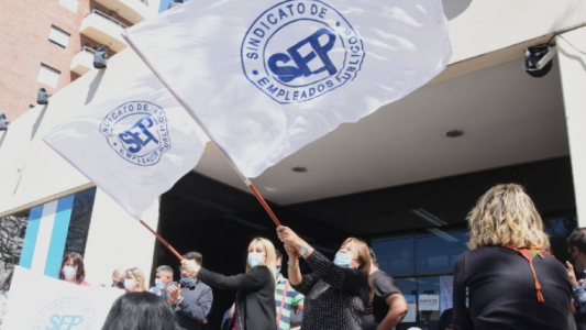 Sindicato de Empleados Públicos denuncia estado de “anarquismo” en Apross