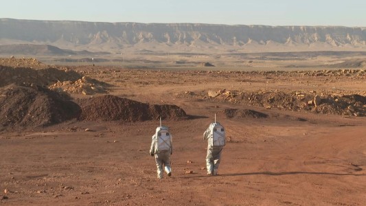 Astronautas simulan la vida en Marte en un desierto de Israel