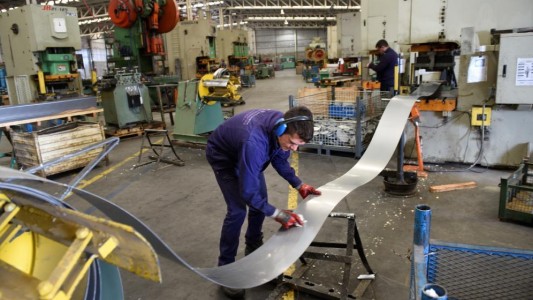 La UOM acordó aumentos adicionales hasta marzo de 2022 y llega al 50,2% anual