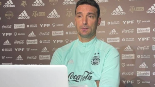 Scaloni: "Es muy difícil decir que Messi no haya rendido en la Selección en algún momento"