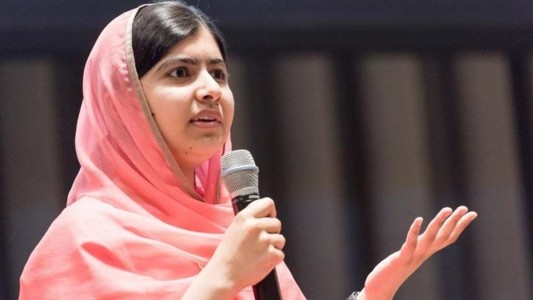 La Nobel de la Paz Malala instó a los talibanes a permitir el regreso de las niñas a la escuela