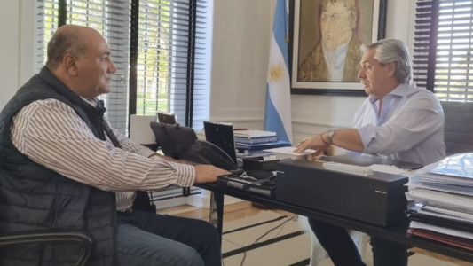 Alberto Fernández recibe a funcionarios e intendentes con el eje puesto en la campaña y el control de precios
