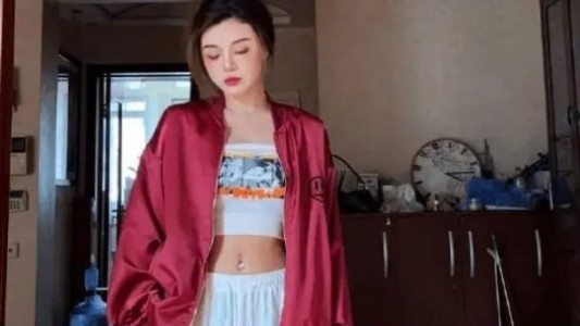 Una influencer china se quitó la vida en vivo tomando pesticida