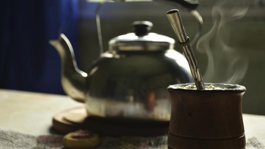 Compartir unos mates en tiempos de pandemia