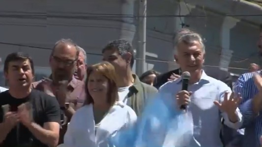 Discurso de Macri ante militantes antes de declarar por espionaje