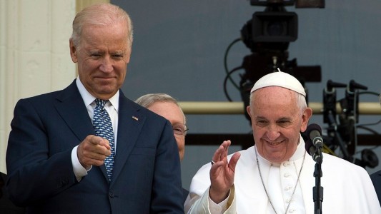 El papa Francisco conversó con Biden y envió un mensaje por el cambio climático