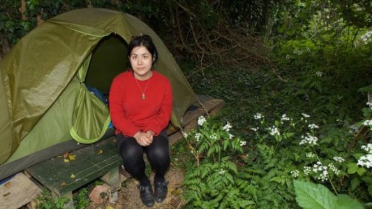 La profesora que vivió dos años en una carpa porque no le alcanzaba el sueldo