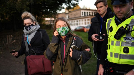 Miles de jóvenes marchan por las calles de Glasgow