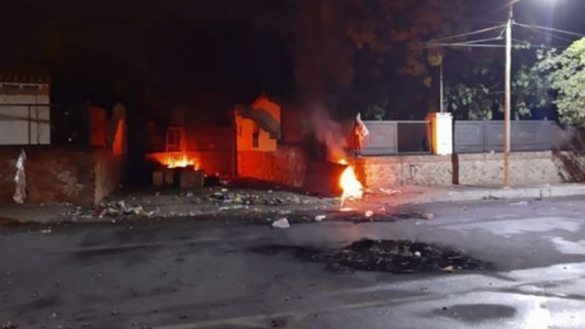 Incendiaron los portones de la residencia del gobernador de La Rioja