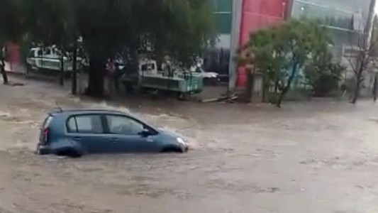 Fuertes lluvias generan complicaciones en la ciudad