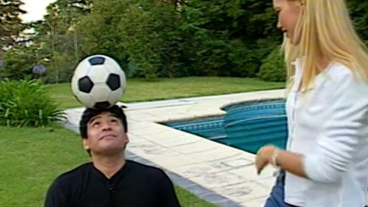 El picadito entre Diego Maradona y Valeria Mazza: una demostración llena de fútbol y glamour