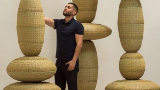 El diseñador que llevó la artesanía catamarqueña a Londres y ahora expone en Buenos Aires