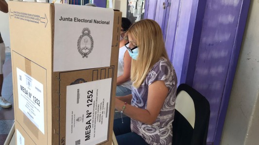 Cerraron los comicios en el país