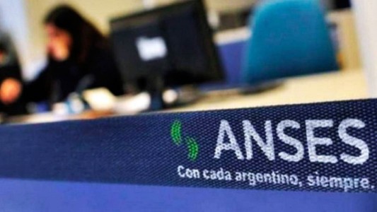 Qué es y quiénes cobran el complemento mensual para el salario familiar