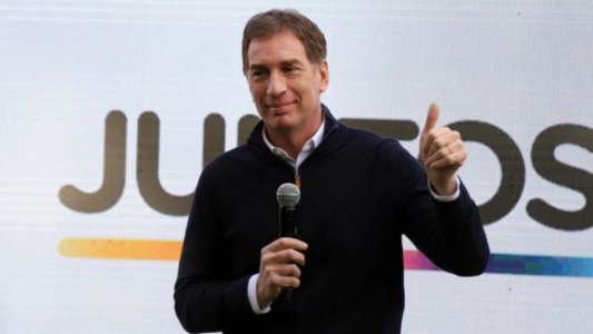 Santilli: "La gente pidió un cambio de rumbo y el Gobierno le respondió con un festejo en un día laboral"