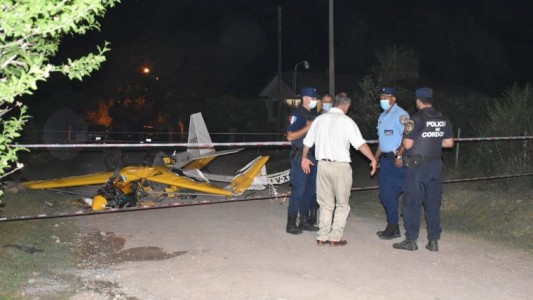 Continúa en estado crítico el piloto de la avioneta que cayó en Villa General Belgrano
