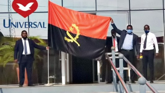 Acusan a la Iglesia Universal de fugar 120 millones de dólares por año de Angola