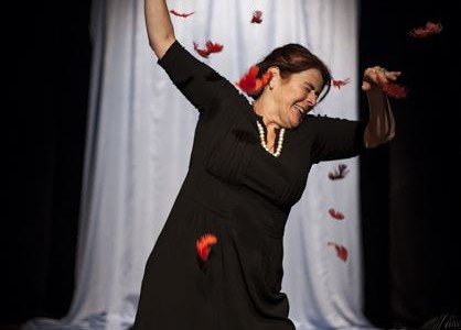 Teatro para sanar la violencia contra las mujeres