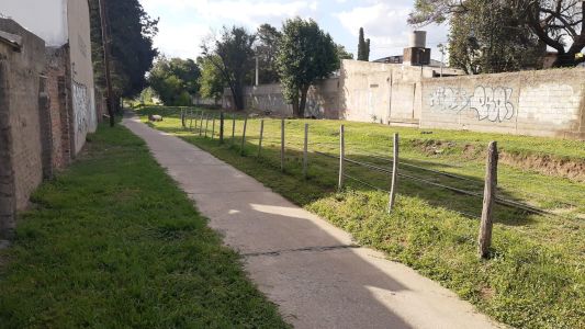 Joven golpeada brutalmente al intentaron robarle la bici