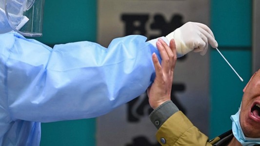 La ciudad en la que le pagan 1.500 dólares a los que dan positivo de covid-19