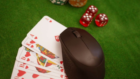 Proyecto para regular juegos de azar online, sin fecha de tratamiento parlamentario